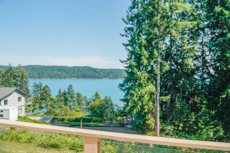 Discover the Enchanting Retreat of Hood Canal: A True Gem for Nature Lovers